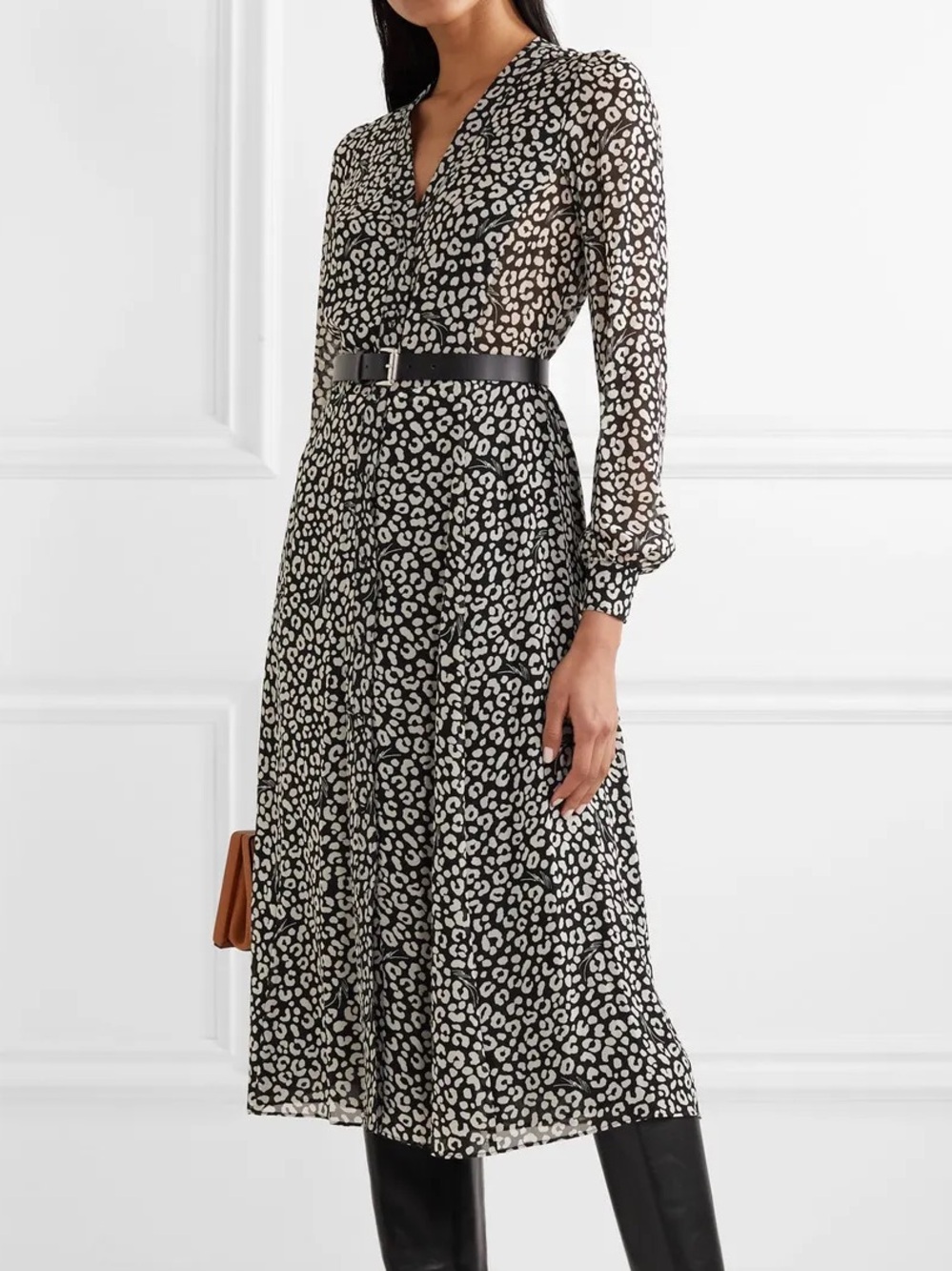 Michael Kors Black and White Print Long Sleeve Dress. Size XS.